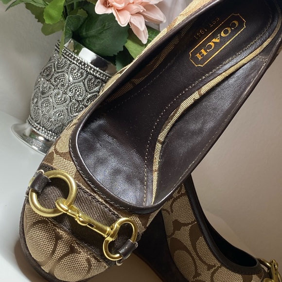 COACH logo Wedge Shoes 👠 - Picture 8 of 8